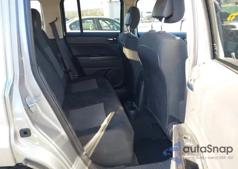 2017 Jeep Patriot Latitude 4X4 из США, поврежденный, VIN 1C4NJRFB3HD196729